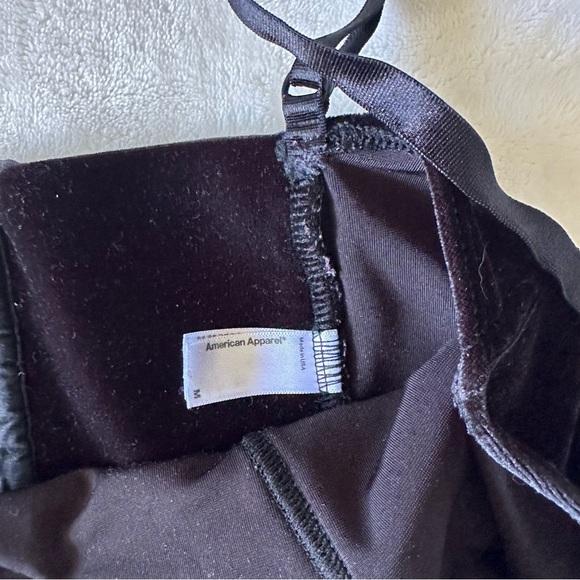 American Apparel Black Velour Cropped Top Size Small - Picture 3 of 3
